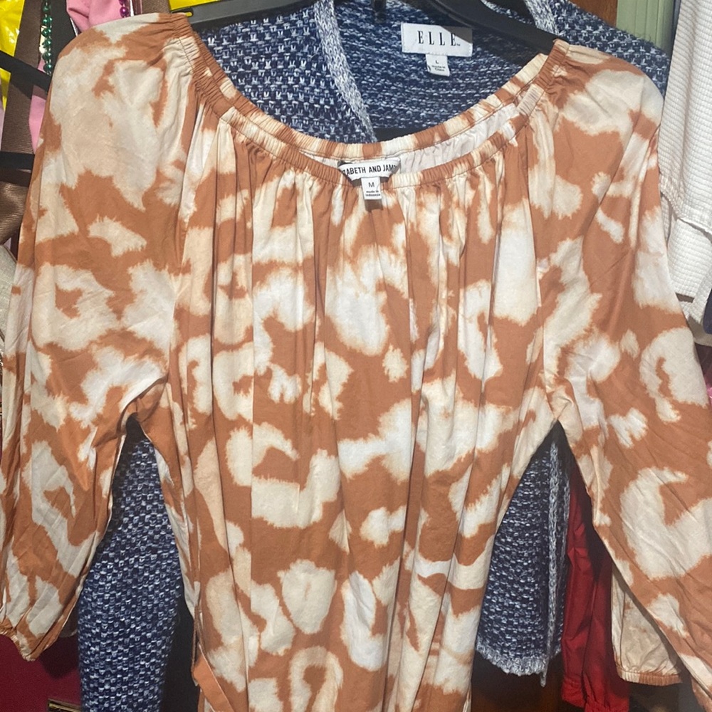 Elizabeth and James dress in medium worn gently